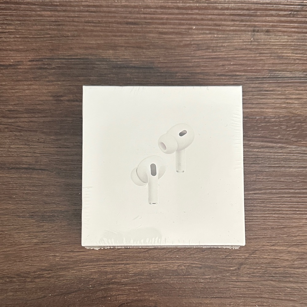 Airpods Pro Generation 2’s Brand New(Send offers)